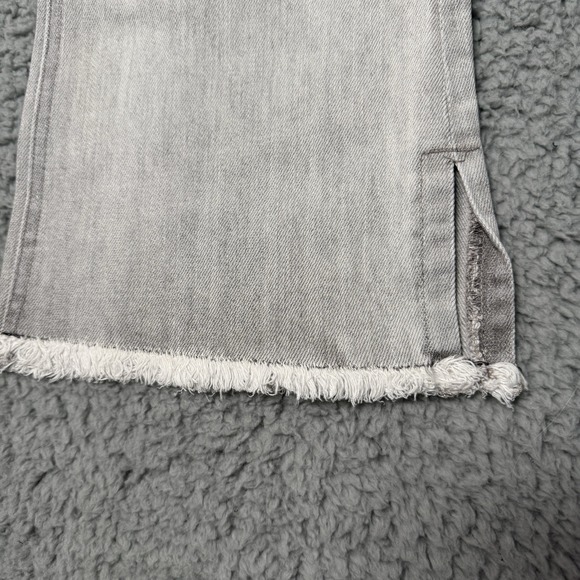 Tractr Jeans Womens Gray Denim Slim Fit High Rise Corp Slit‎ Distressed Hem 8/29 - Picture 4 of 10